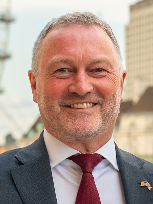 Portrait of Steve Reed